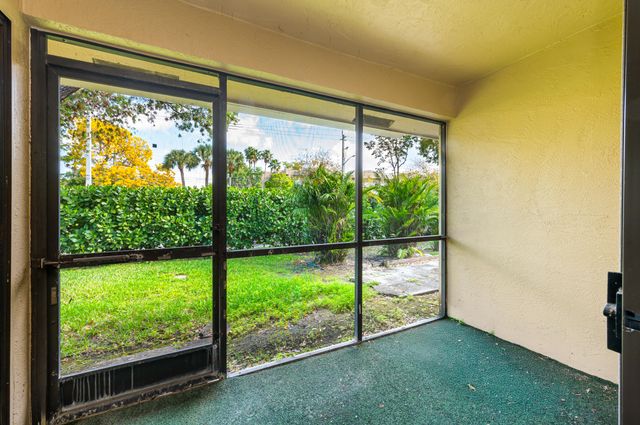 9665 NW 76th Court, Tamarac, FL 33321