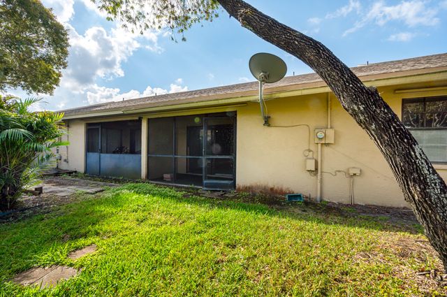 9665 NW 76th Court, Tamarac, FL 33321