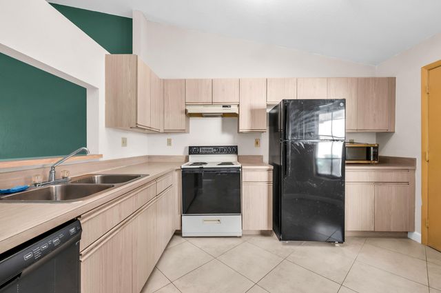 9665 NW 76th Court, Tamarac, FL 33321