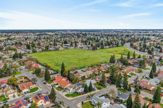 6566 N Western Avenue, Fresno, CA 93722