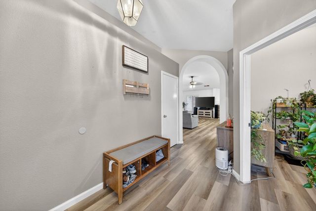 6566 N Western Avenue, Fresno, CA 93722