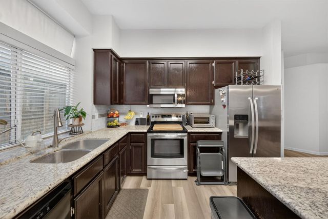 6566 N Western Avenue, Fresno, CA 93722