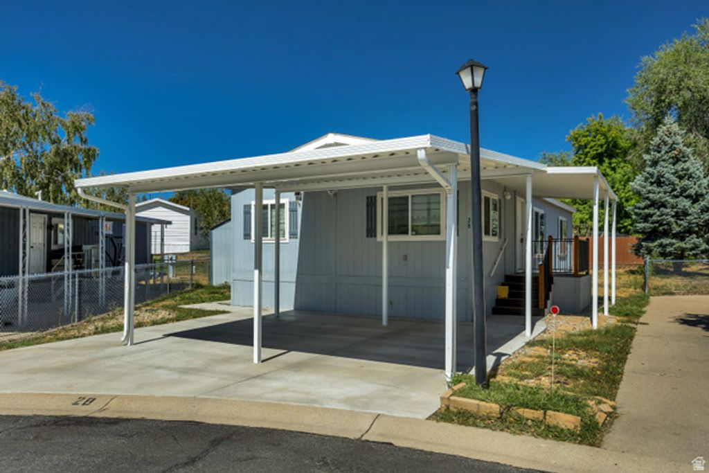1350 W 300 N #28, Clearfield, UT 84015 — photo 2