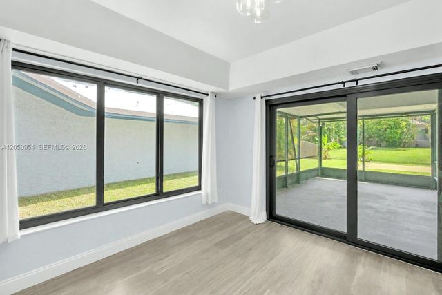 3950 SW 82nd Terrace, Davie, FL 33328