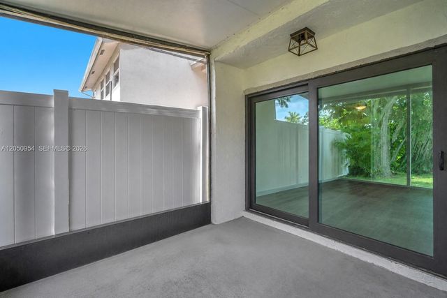 3950 SW 82nd Terrace, Davie, FL 33328