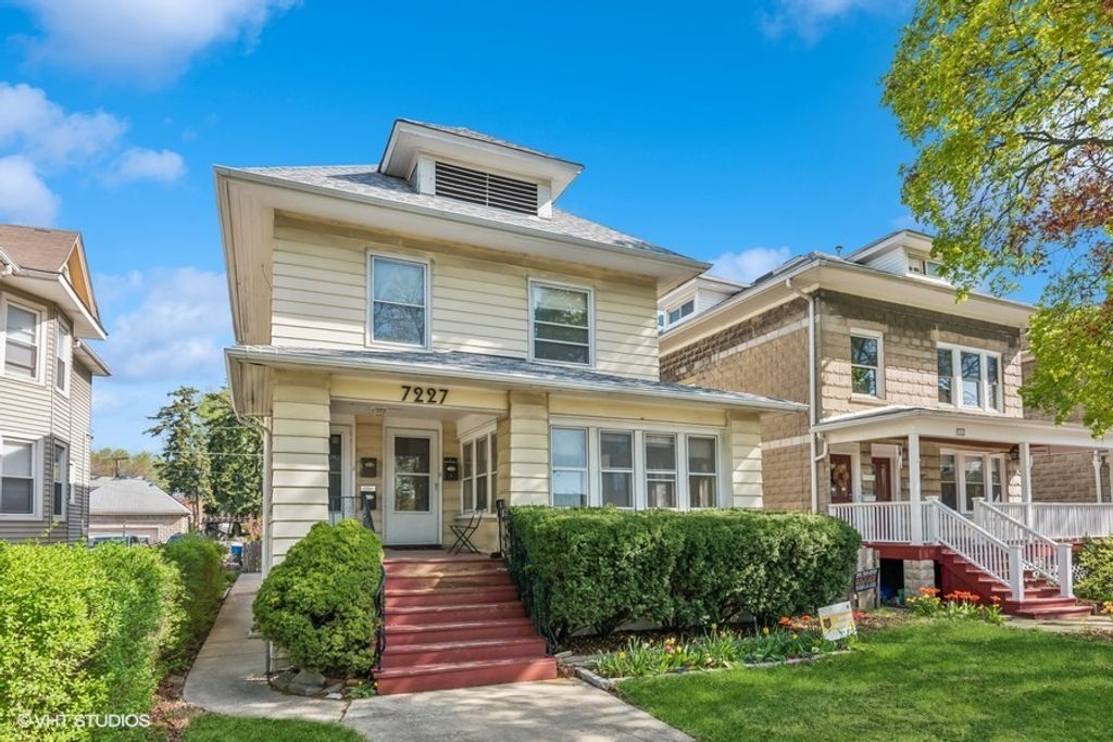 7227 Jackson Boulevard 2, Forest Park, IL 60130