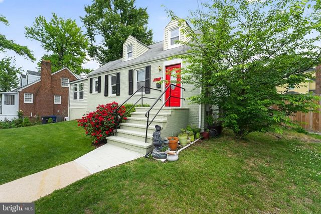 8803 58TH AVE, Berwyn Heights, MD 20740