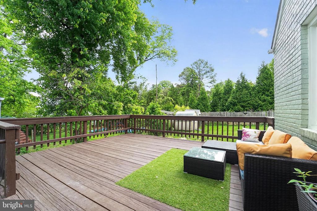 Image 25 of property listing at 8803 58TH AVE, Berwyn Heights, MD 20740