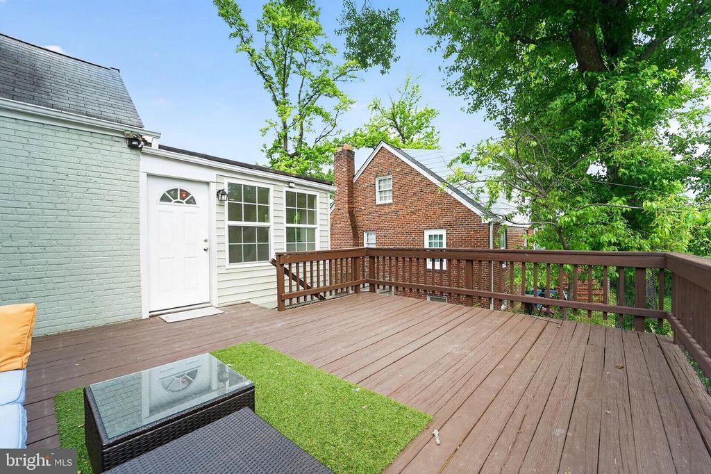 Image 27 of property listing at 8803 58TH AVE, Berwyn Heights, MD 20740