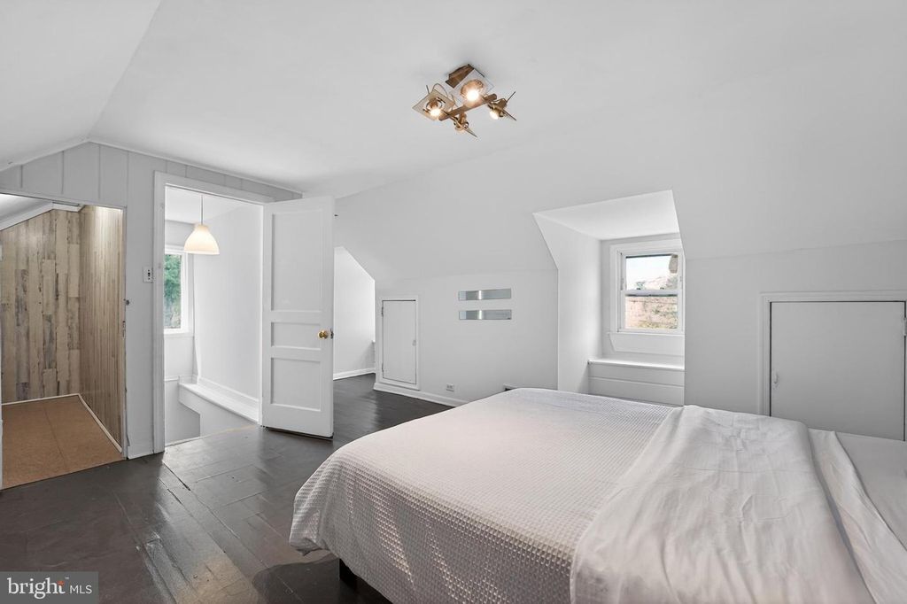 Image 32 of property listing at 8803 58TH AVE, Berwyn Heights, MD 20740