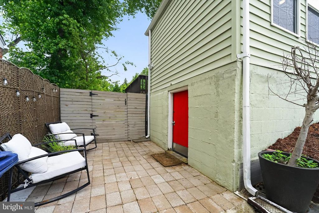 Image 51 of property listing at 8803 58TH AVE, Berwyn Heights, MD 20740