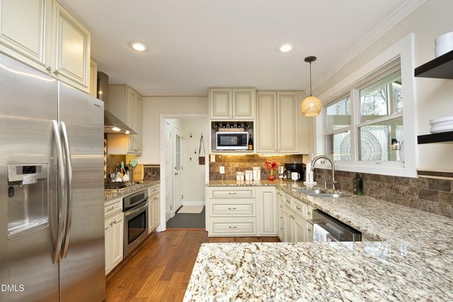 1105 Manchester Drive, Raleigh, NC 27609