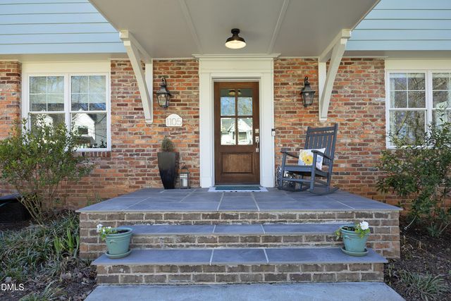 1105 Manchester Drive, Raleigh, NC 27609