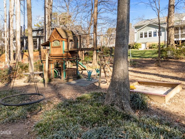 1105 Manchester Drive, Raleigh, NC 27609