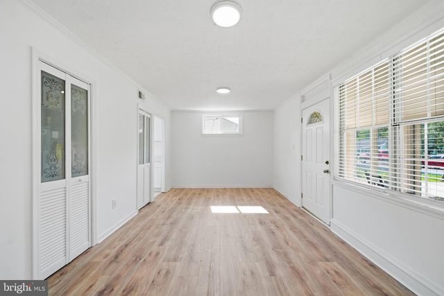 5202 KENESAW ST, College Park, MD 20740