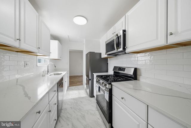 5202 KENESAW ST, College Park, MD 20740