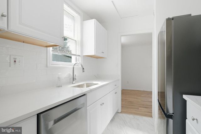 5202 KENESAW ST, College Park, MD 20740