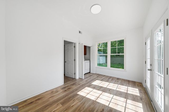 5202 KENESAW ST, College Park, MD 20740