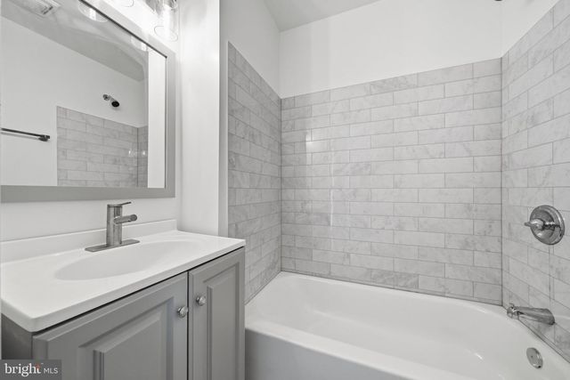 5202 KENESAW ST, College Park, MD 20740