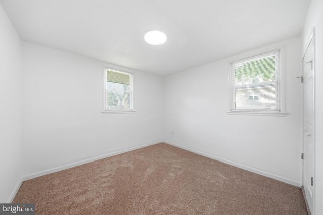 5202 KENESAW ST, College Park, MD 20740
