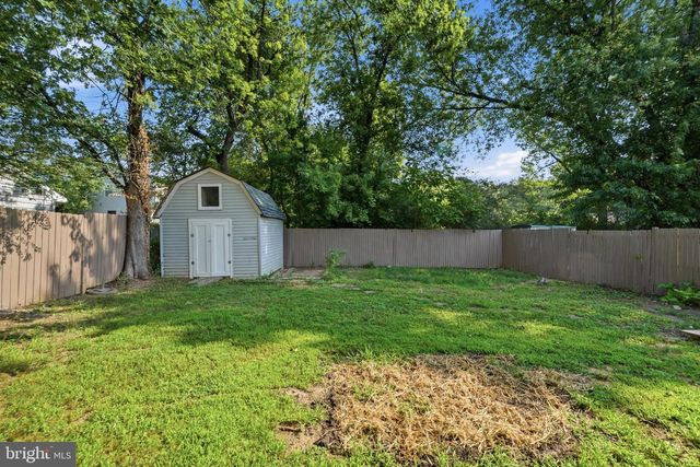 5202 KENESAW ST, College Park, MD 20740