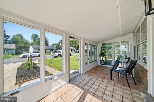 5202 KENESAW ST, College Park, MD 20740