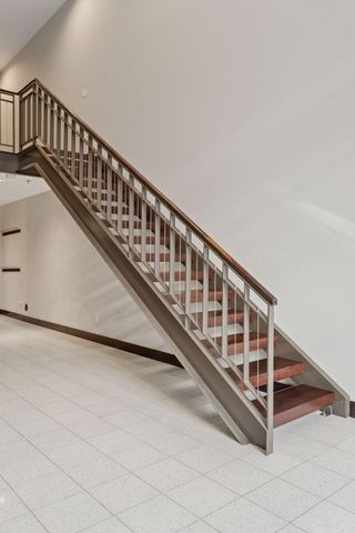 214 4th Street E 103, Saint Paul, MN 55101