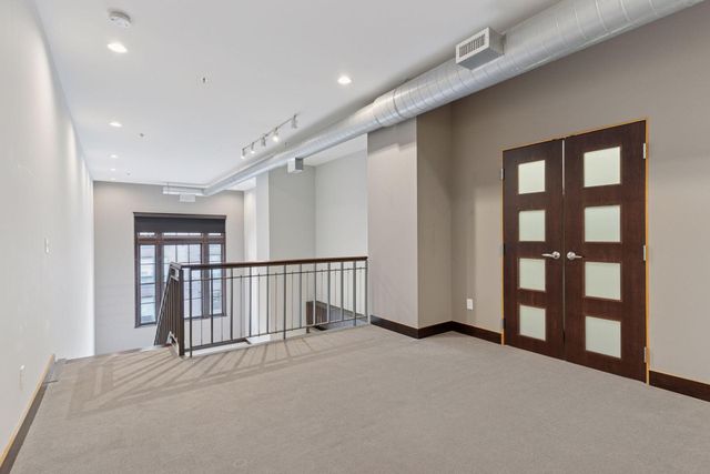 214 4th Street E 103, Saint Paul, MN 55101