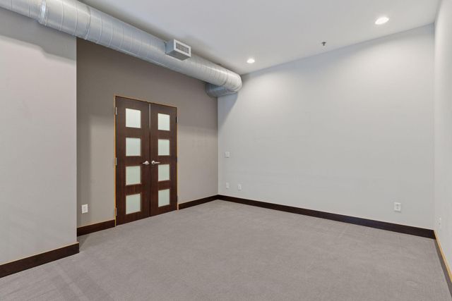 214 4th Street E 103, Saint Paul, MN 55101