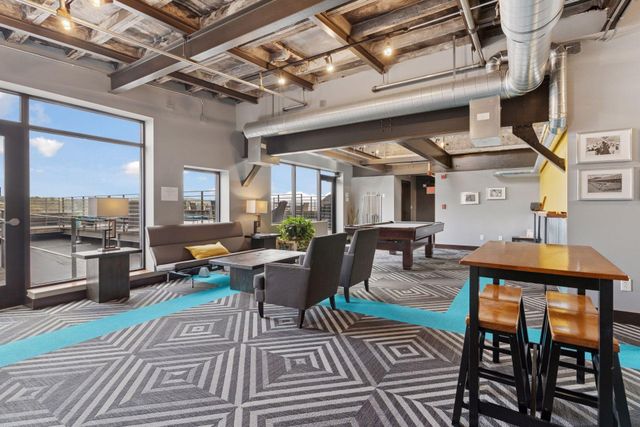 214 4th Street E 103, Saint Paul, MN 55101