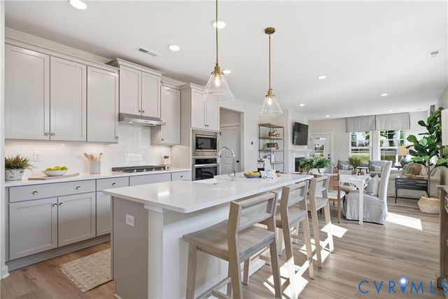 9001 Szalay Ln, Ashland, VA 23005