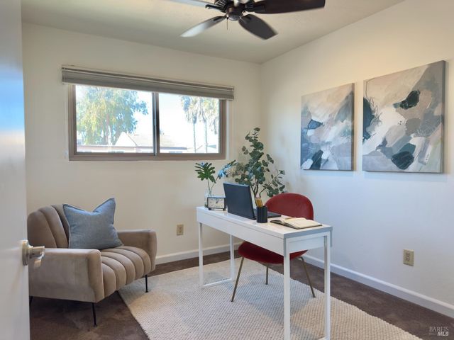 962 Marina Dr, Napa, CA 94559