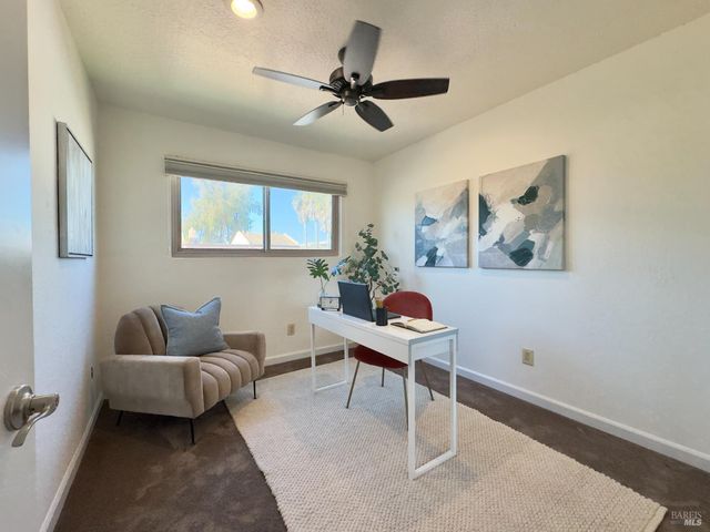 962 Marina Dr, Napa, CA 94559