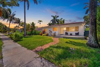 1532 Fletcher Street, Hollywood, FL 33020