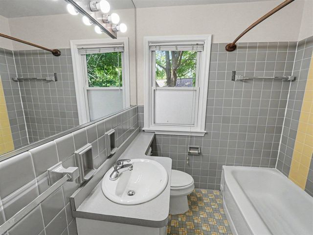 2010 Ferdon Road, Ann Arbor, MI 48104