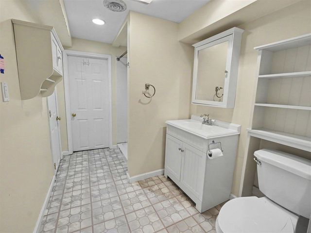 2010 Ferdon Road, Ann Arbor, MI 48104