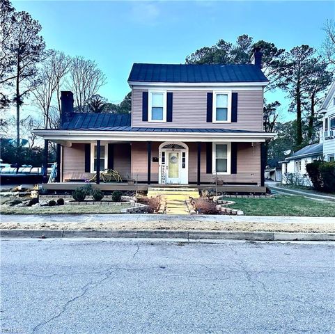 506 Lee ST, Franklin, VA 23851