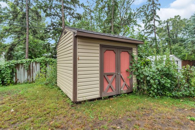 246 105th Avenue NW, Coon Rapids, MN 55448