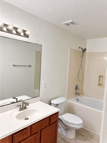 14011 Chelseahurst Lane, Houston, TX 77047