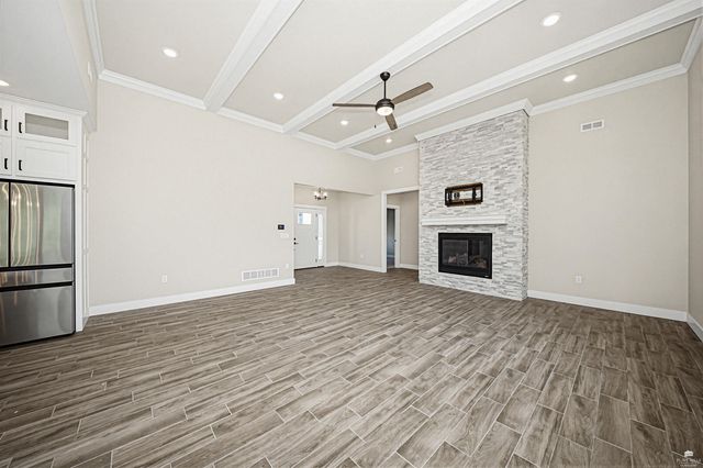 3901 Travers Circle, Manhattan, KS 66503