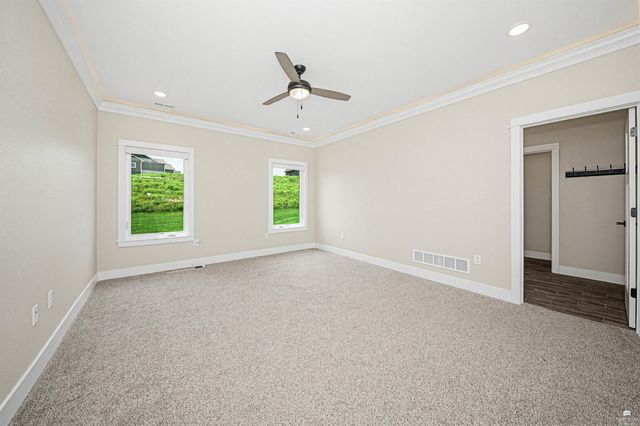 3901 Travers Circle, Manhattan, KS 66503