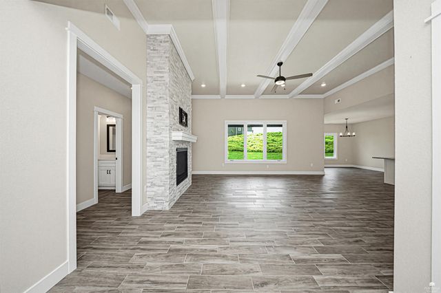3901 Travers Circle, Manhattan, KS 66503