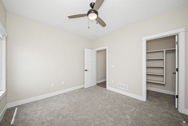 3901 Travers Circle, Manhattan, KS 66503