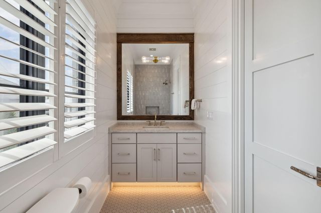 5022 W County Hwy 30A, Santa Rosa Beach, FL 32459