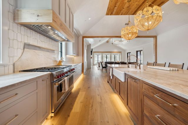 5022 W County Hwy 30A, Santa Rosa Beach, FL 32459