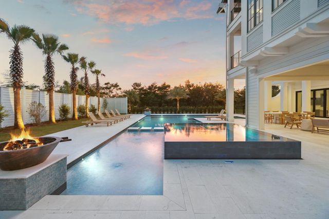 5022 W County Hwy 30A, Santa Rosa Beach, FL 32459