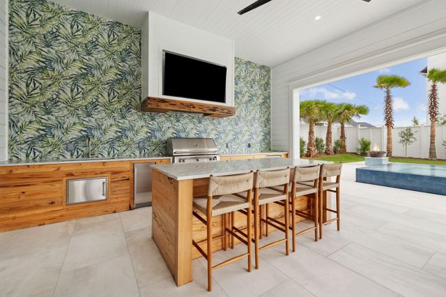 5022 W County Hwy 30A, Santa Rosa Beach, FL 32459