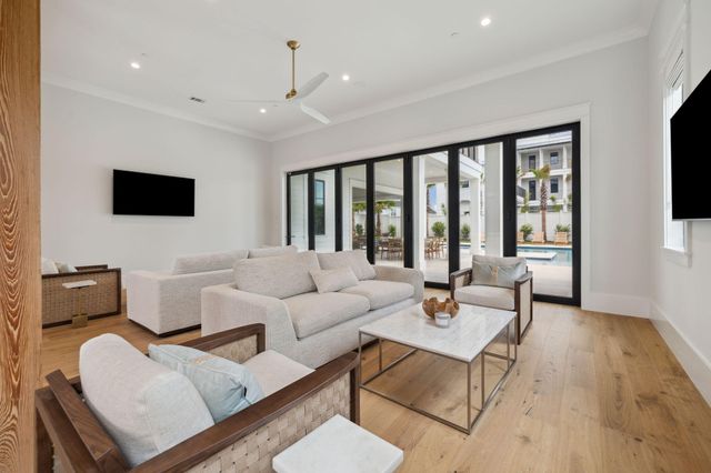 5022 W County Hwy 30A, Santa Rosa Beach, FL 32459