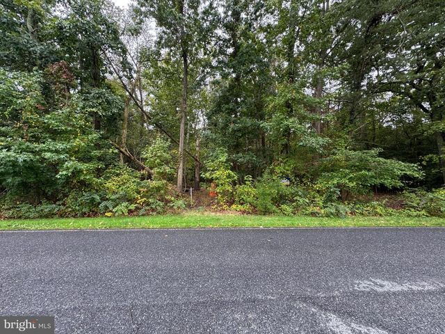 1635 WALL DRIVE, Pasadena, MD 21122