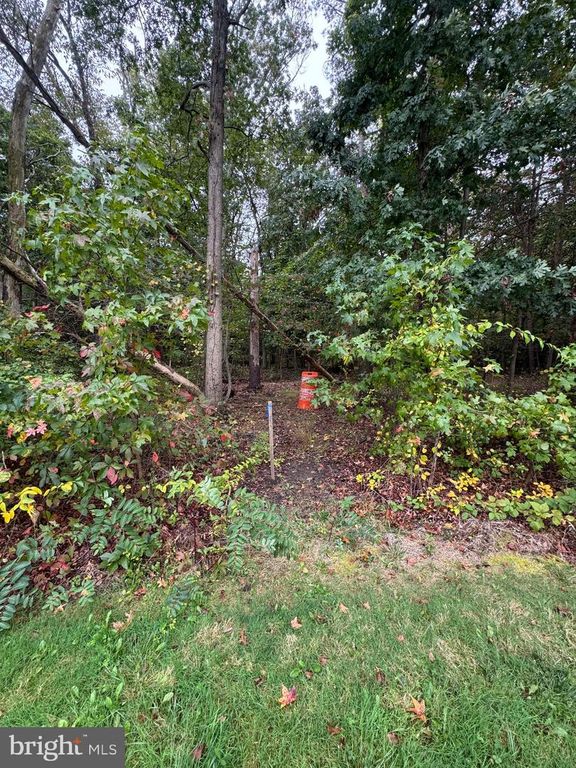 1635 WALL DRIVE, Pasadena, MD 21122